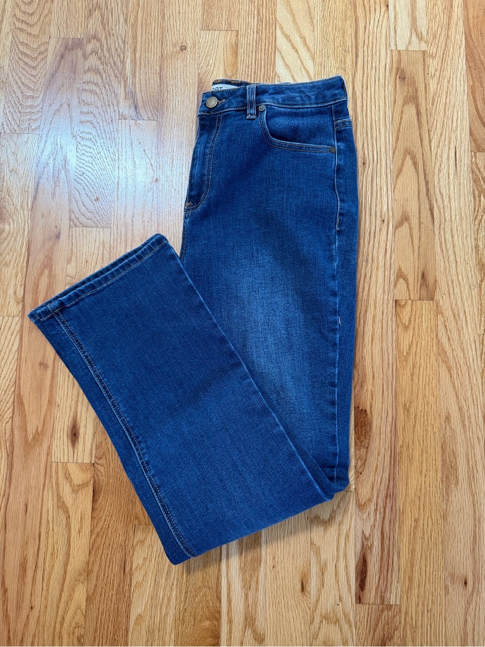 Oat New York Women's Indigo Straight Leg Jeans